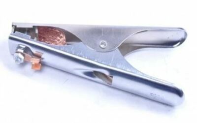 Zemnící svěrka 300A